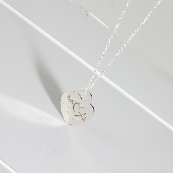 TIFFANY & CO. Return To Tiffany Heart & Arrow Necklace in Sterling Silver - Picture 5 of 5